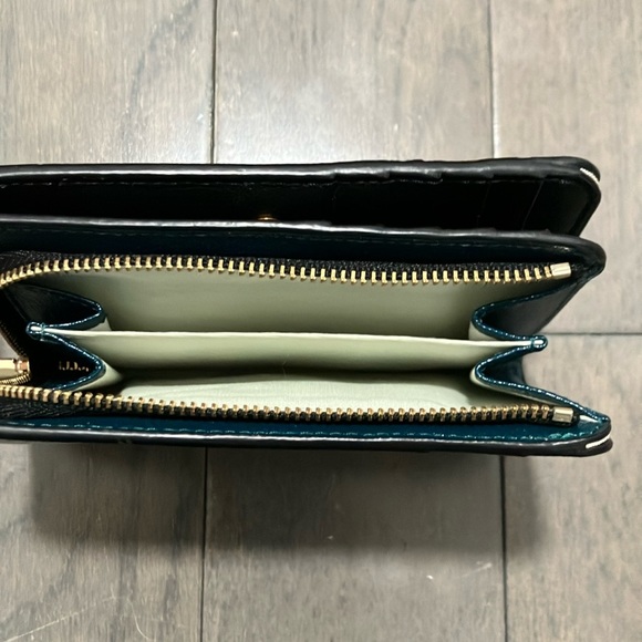 Marc Jacobs Wallet - Picture 5 of 9